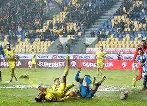 Petrolul - Universitatea Craiova 1-0, în etapa #19 din Superliga » Tudorie deschide scorul, faza a fost analizată aproape 5 minute