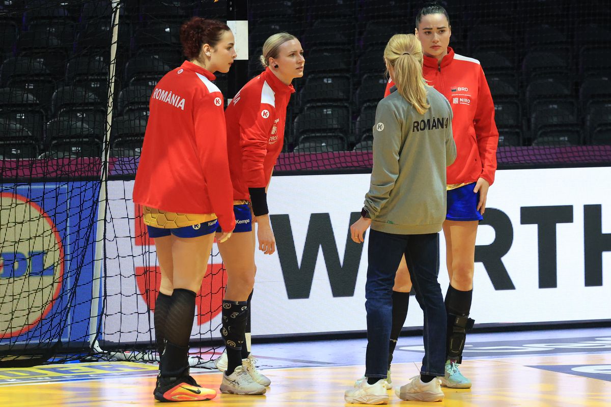 Momente de la încălzire înaintea meciului România - Elveţia