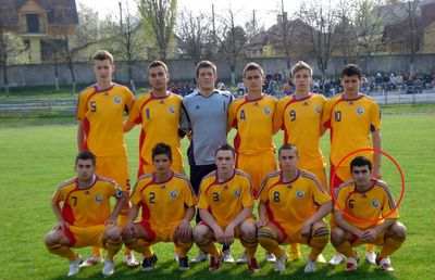 „Dă marfa și banii, dacă nu te tai!” » Fostul internațional român de juniori, coleg de generație cu Nicolae Stanciu, CONDAMNAT după ce a agresat un dealer de etnobotanice