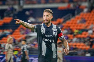 Ajuns la 39 de ani, Sergio Ramos le-a spus „adio” mexicanilor și pregătește revenirea în Europa!