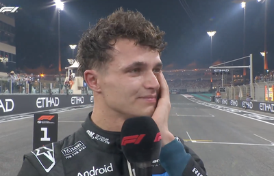 Lando Norris, interviu în lacrimi după ce a ieșit campion mondial: „E de necrezut! Max și Oscar, vreau să vă spun asta”