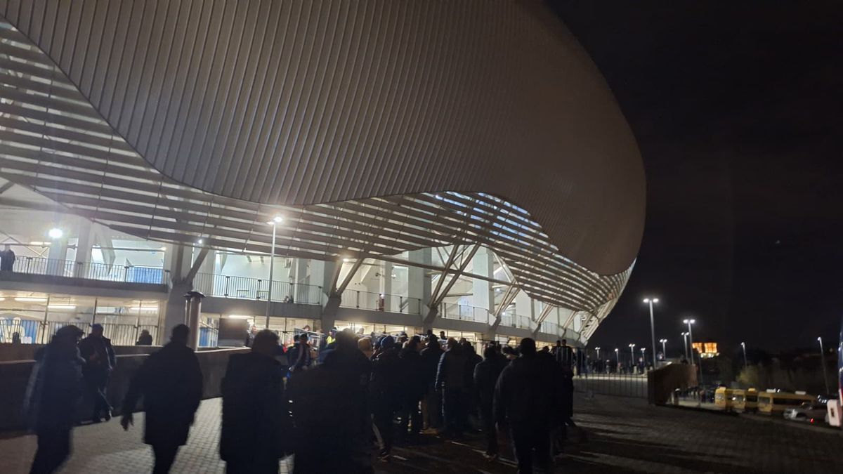 Imagini înainte de Universitatea Craiova - CFR Cluj