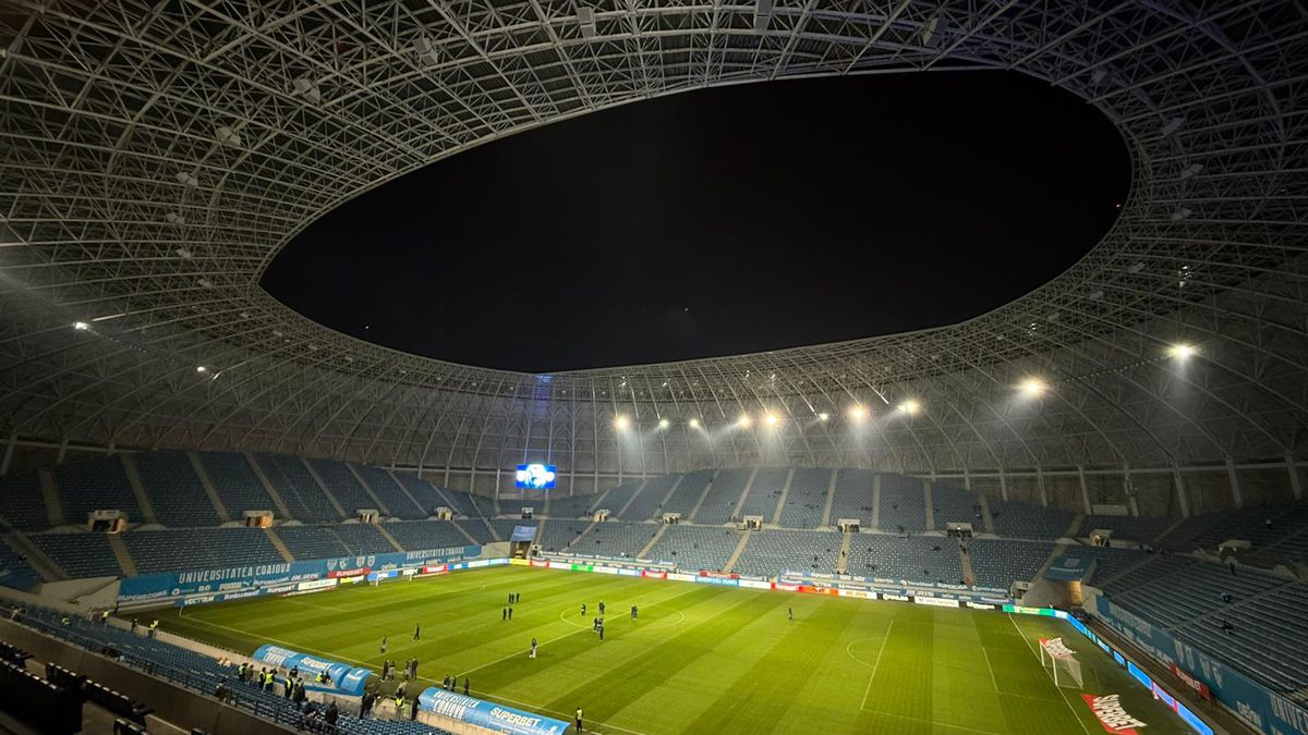 Imagini înainte de Universitatea Craiova - CFR Cluj