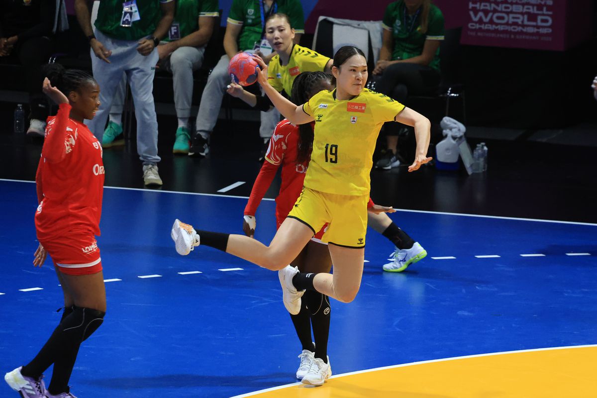 După ce a fost aproape de a bate Ungaria, Japonia a fost chinuită timp de 55 de minute de naționala zdrobită de România!