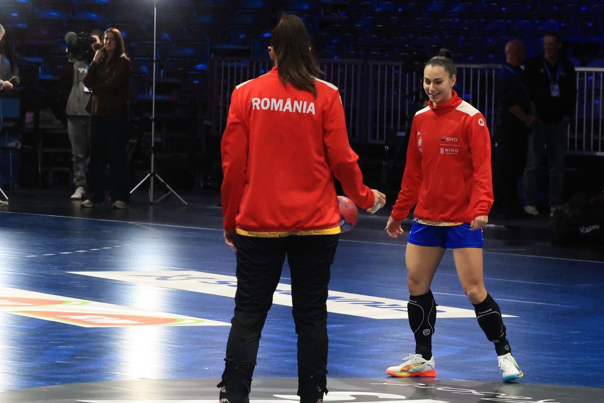 Momente de la încălzire înaintea meciului România - Elveţia