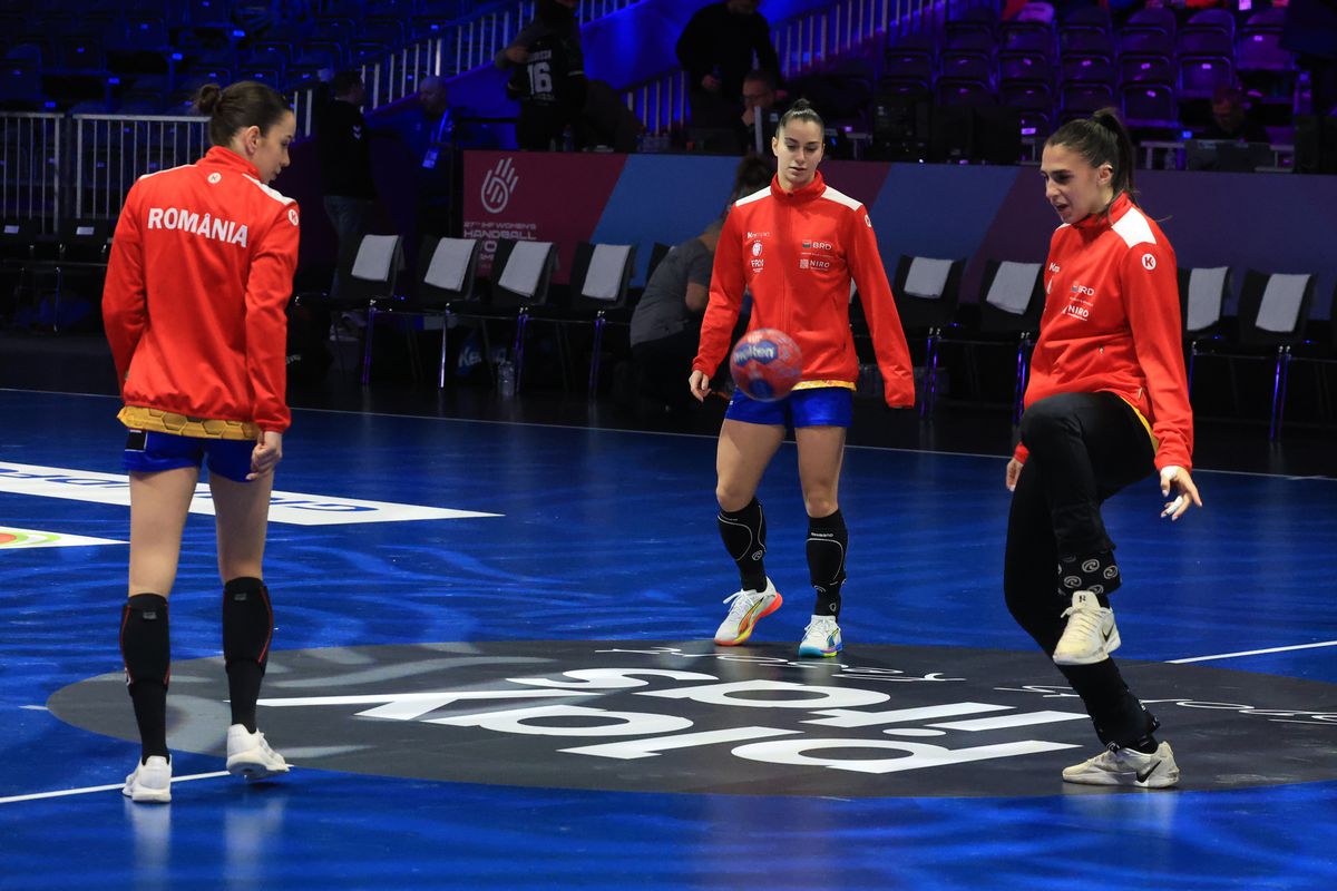 Momente de la încălzire înaintea meciului România - Elveţia