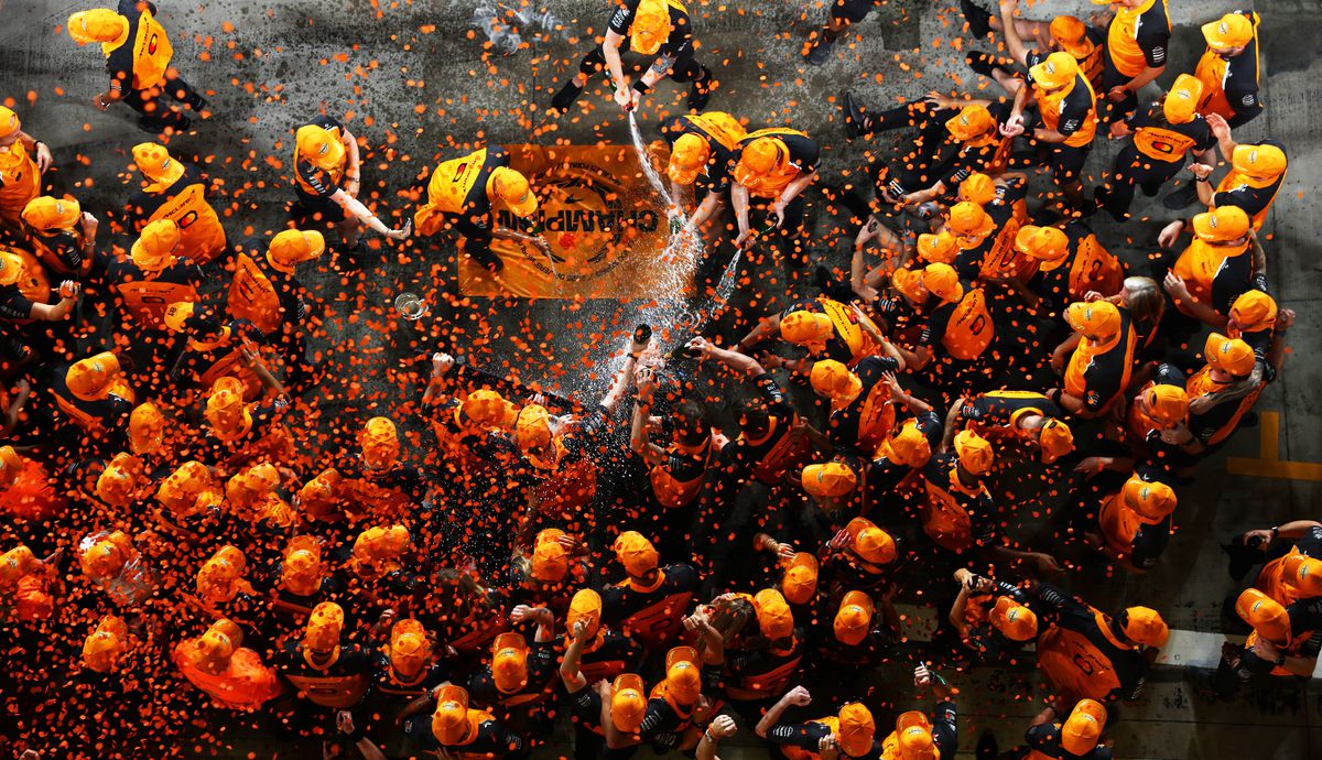 Noul campion din Formula 1 a petrecut până în zori alături de iubită » Suma uriașă pe care Lando Norris a lăsat-o la masă