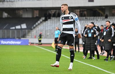 Echipă nouă la porțile play-off-ului! Primul duel al zilei din Superliga a fost fără istoric: atacantul a făcut MECIUL SEZONULUI » Clasamentul acum