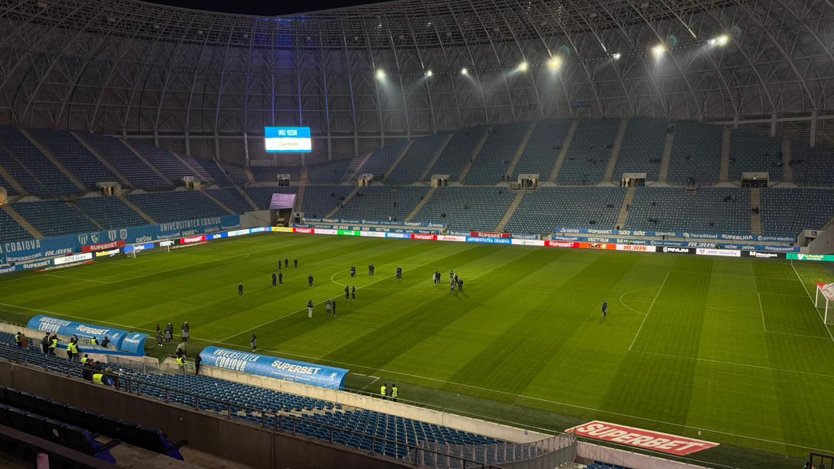 Imagini înainte de Universitatea Craiova - CFR Cluj