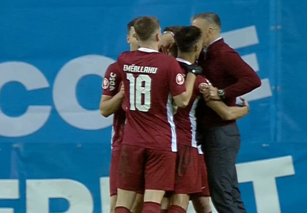 Reacția lui Daniel Pancu după golul lui Louis Munteanu în Craiova - CFR Cluj