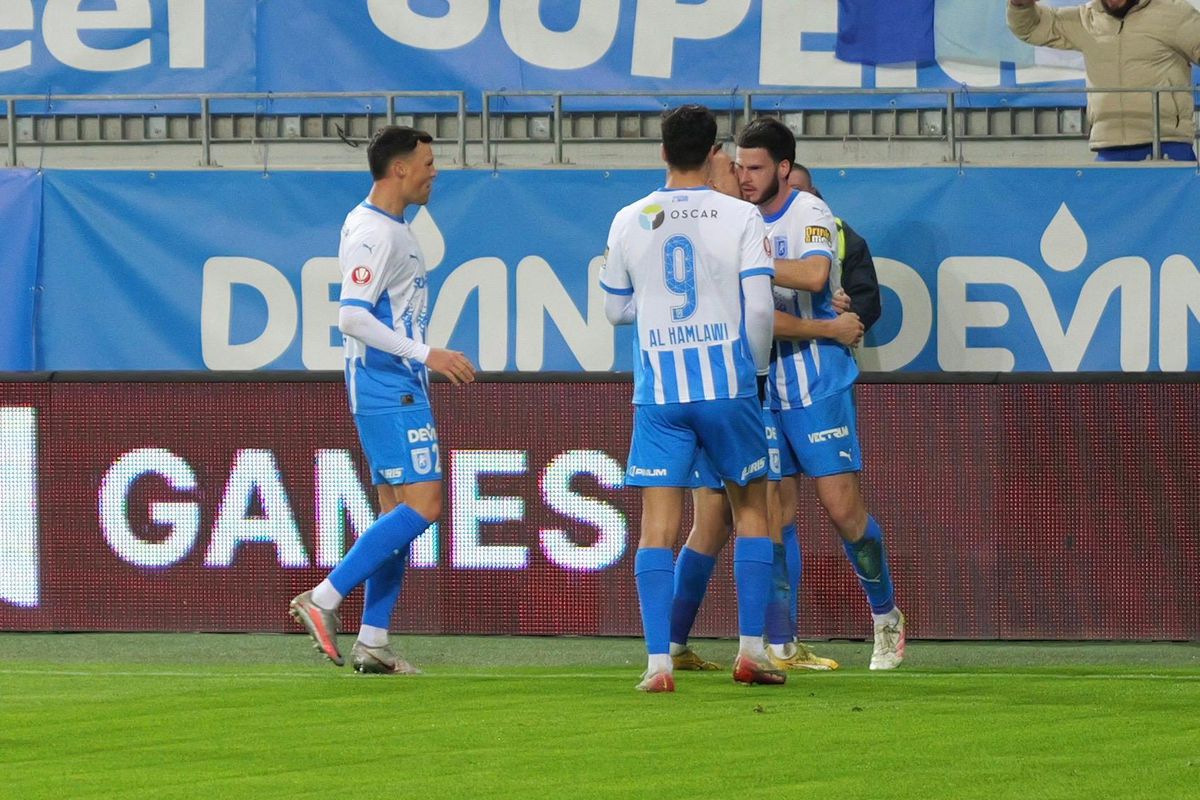 Cadou de la olteni! Universitatea Craiova s-a jucat cu ocaziile, iar CFR Cluj, cu Hindrich impresionant, obține un punct nesperat