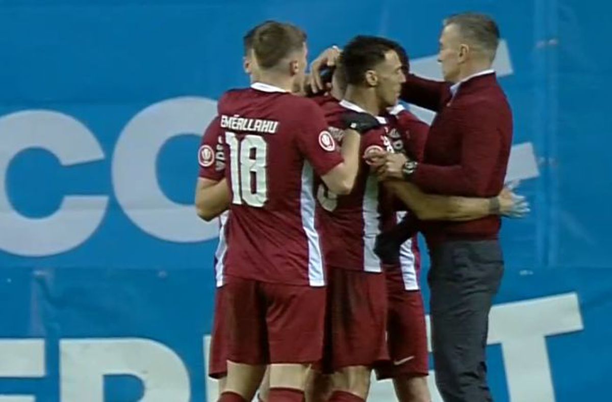 Reacția lui Daniel Pancu după golul lui Louis Munteanu în Craiova - CFR Cluj