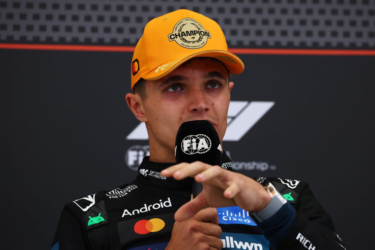 Noul campion din Formula 1 a petrecut până în zori alături de iubită » Suma uriașă pe care Lando Norris a lăsat-o la masă