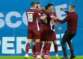 Louis Munteanu z bizarno reakcijo po golu za CFR Cluj proti Craiovi, trener Pancu v navalu veselja vskočil na igrišče