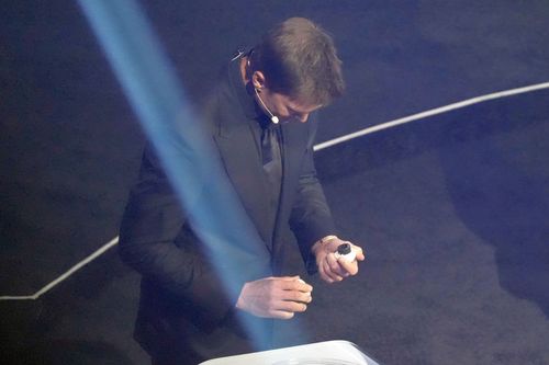 Gestul dubios făcut de Tom Brady la tragerea la sorți // foto: Imago