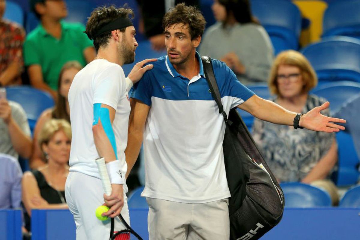 VIDEO+FOTO Nicio zi fără scandal la ATP Cup » Cuevas și-a ieșit din minți: „Du-te dracu', prostule! Cheamă poliția, cheamă Baywatch-ul din Australia”