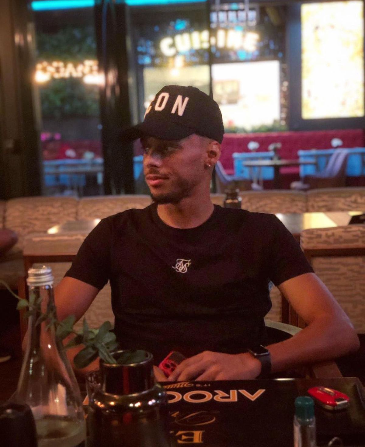 VIDEO Un jucător din Liga 1, vedetă în vlogul lui Dorian Popa datorită mașinii de 200.000 de euro: „Mamă! Acum știu pentru ce muncesc”