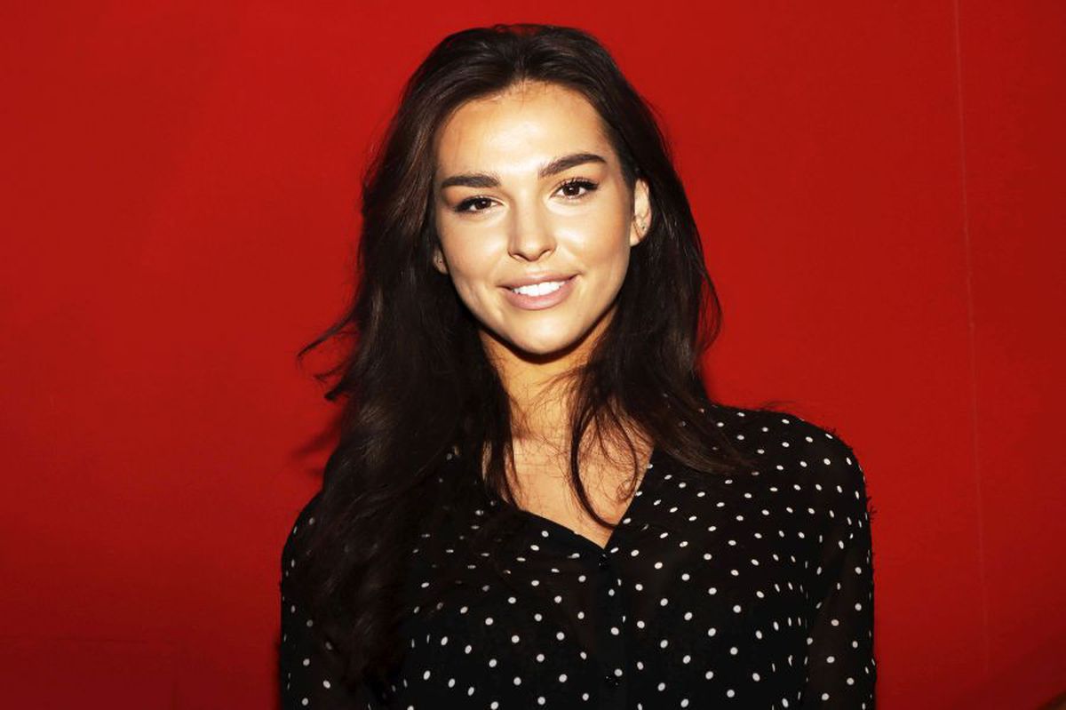 Cel mai râvnit burlac din ATP și-a găsit pereche: o acrobată la circ din Germania!