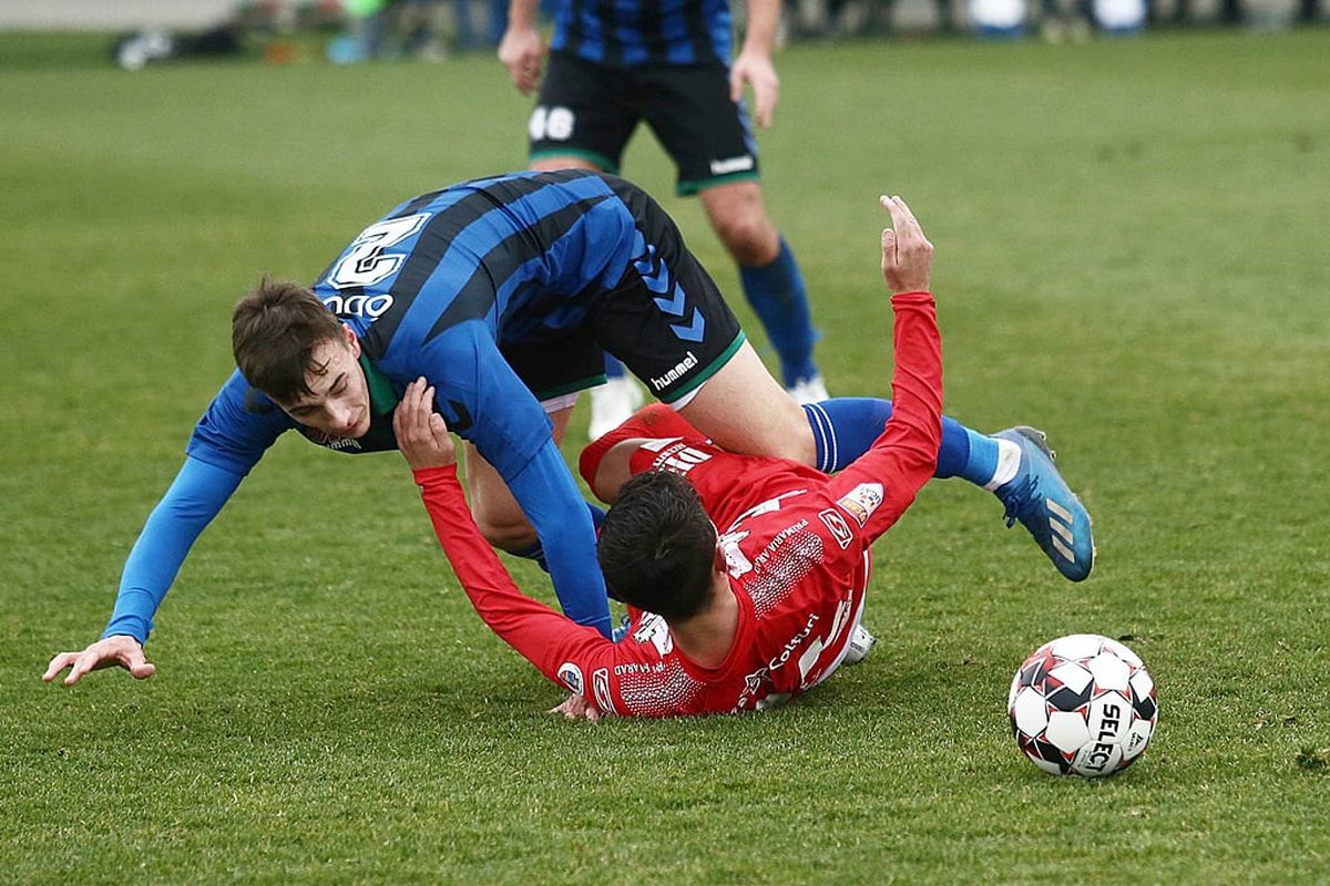 FOTO AMICAL SZEGED - UTA 0-3