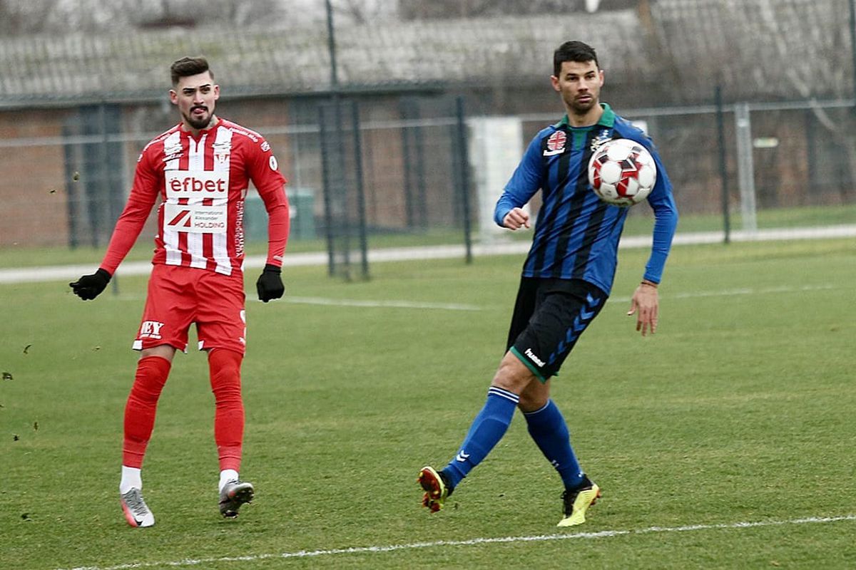 FOTO AMICAL SZEGED - UTA 0-3