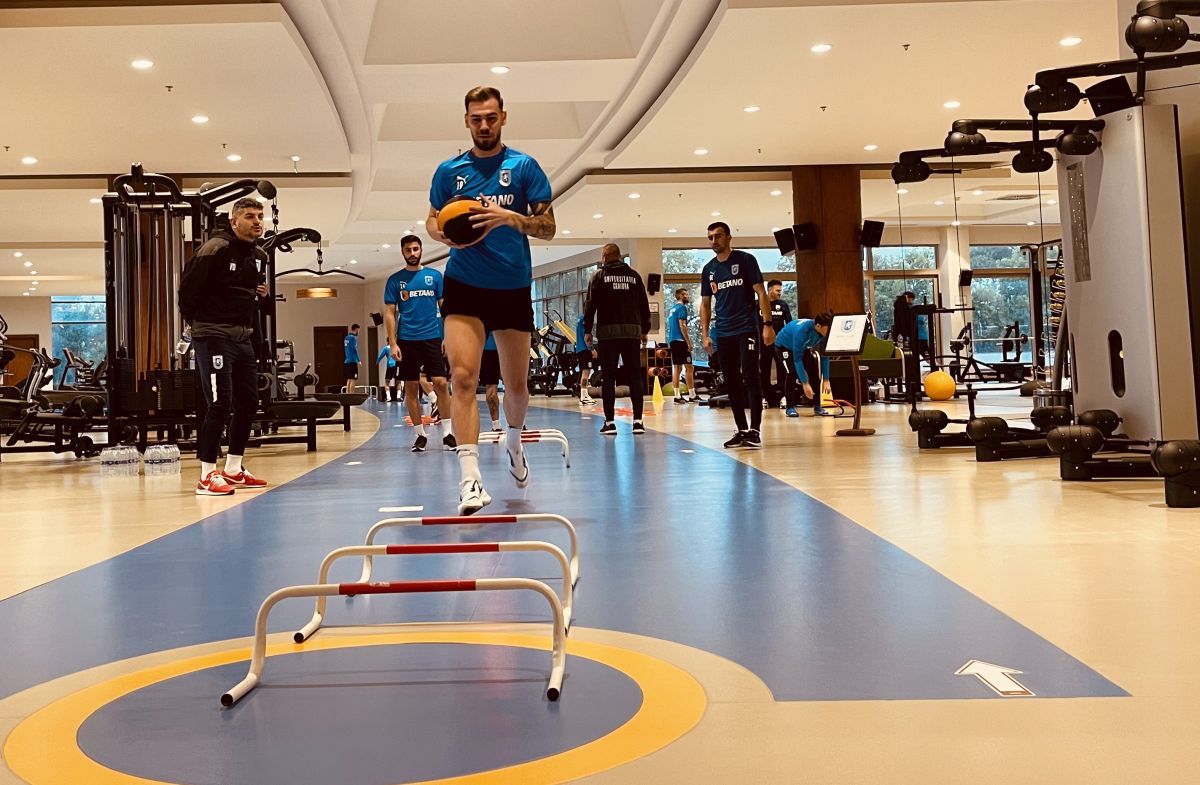 Decizia lui Reghecampf, după ce vremea din Antalya i-a dat peste cap planurile