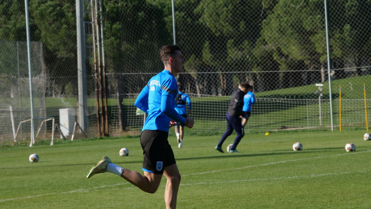 Jucătorii de la Universitatea Craiova trag tare » Cum arată antrenamentele lui Neagoe + Ce jucător va lipsi 2 luni