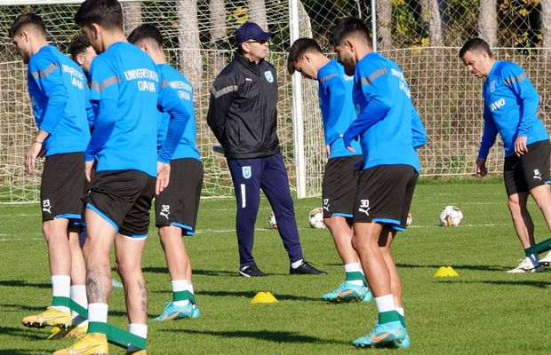 Jucătorii de la Universitatea Craiova trag tare » Cum arată antrenamentele lui Neagoe + Ce jucător va lipsi 2 luni