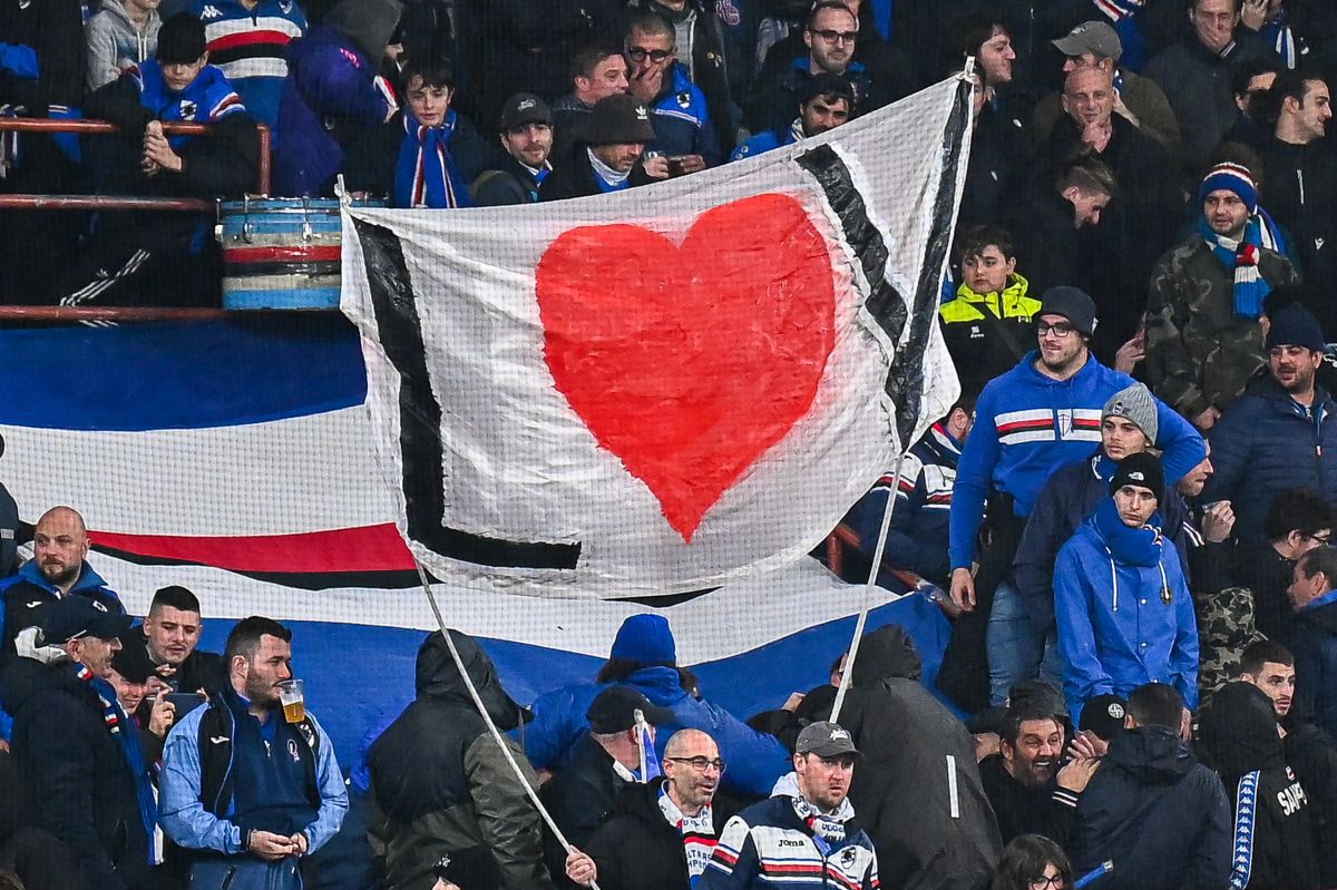 Un stadion în lacrimi pentru idolul Gianluca Vialli » 10 imagini emoționante înainte de Sampdoria - Napoli
