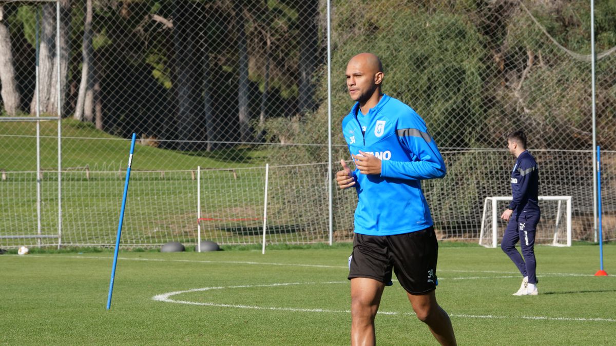 Jucătorii de la Universitatea Craiova trag tare » Cum arată antrenamentele lui Neagoe + Ce jucător va lipsi 2 luni