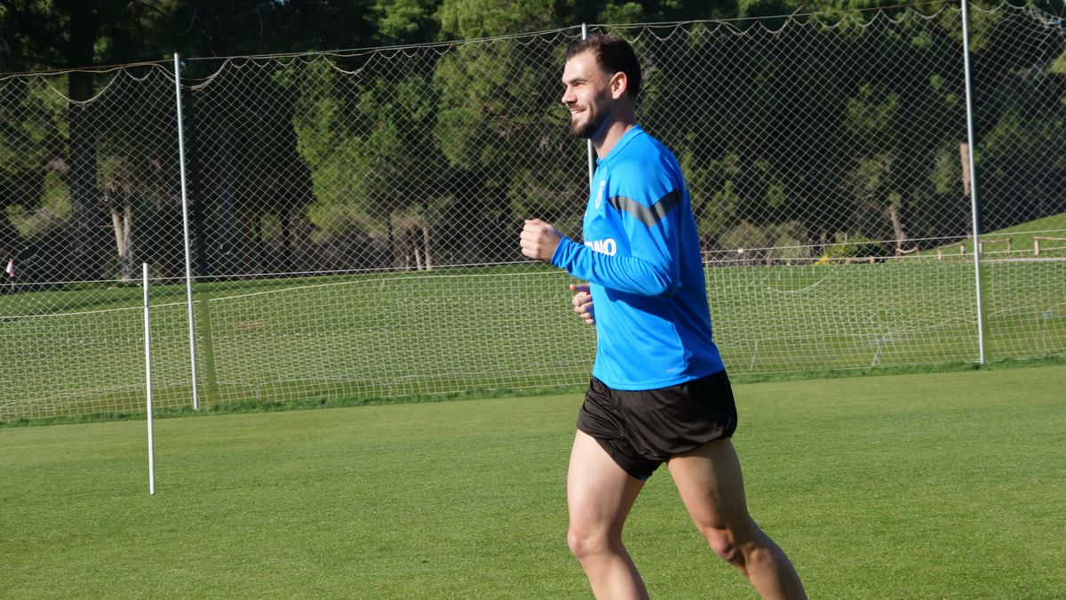 Jucătorii de la Universitatea Craiova trag tare » Cum arată antrenamentele lui Neagoe + Ce jucător va lipsi 2 luni