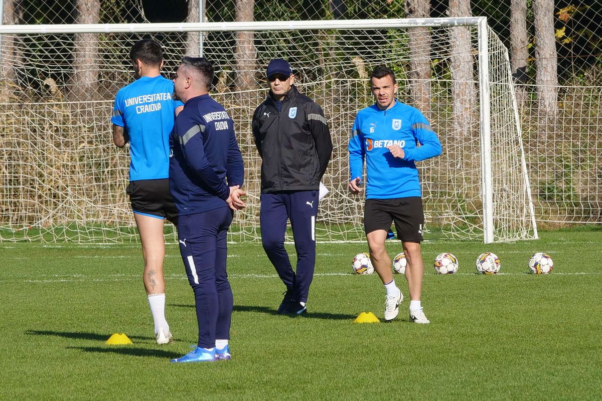 Jucătorii de la Universitatea Craiova trag tare » Cum arată antrenamentele lui Neagoe + Ce jucător va lipsi 2 luni