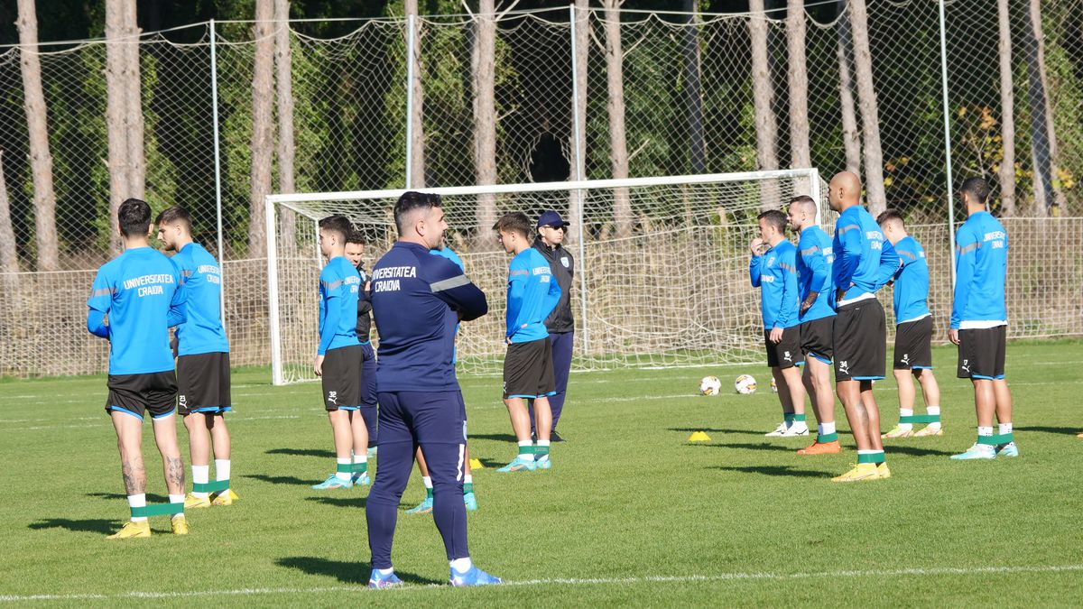 Jucătorii de la Universitatea Craiova trag tare » Cum arată antrenamentele lui Neagoe + Ce jucător va lipsi 2 luni