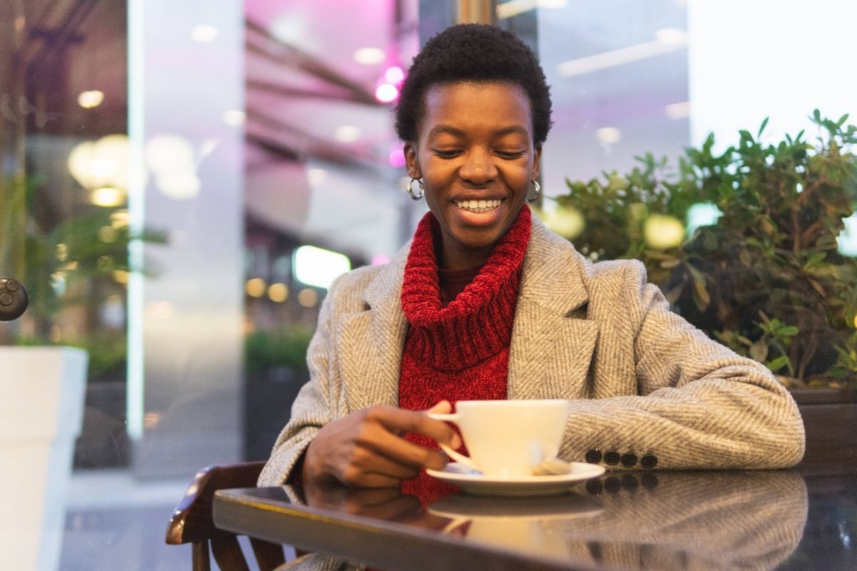 Cafea sau ceai dimineața, ce băutură e mai sănătoasă? Washington Post publică un studiu amplu: de la diabet, la cancer