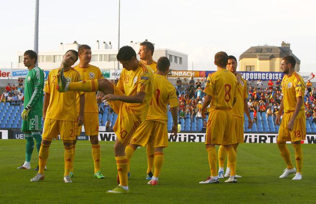 „A fost un idol și a câștigat milioane de euro, acum a rămas fără soție, fiică și dinți” » Sârbii scriu despre cazul fostului internațional român