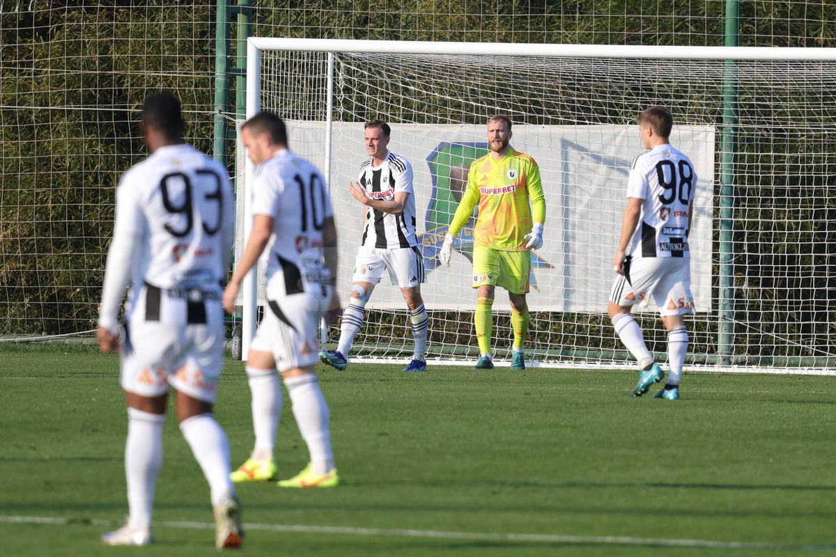 Liderul Superligii, spionat la primul amical al iernii din Antalya » Imaginile surprinse de reporterii GSP