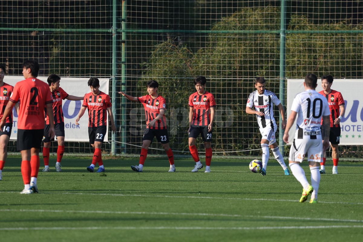 Imagini de la meciul amical U Cluj - Gangwon FC, 8 ianuarie 2025