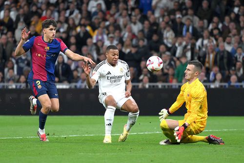 Inaki Pena, în acțiune în El Clasico // foto: Guliver/gettyimages