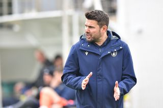 Cu cine vrea Adrian Mutu să forțeze play-off-ul: atacant cu salariu de 15.000 de euro/lună!