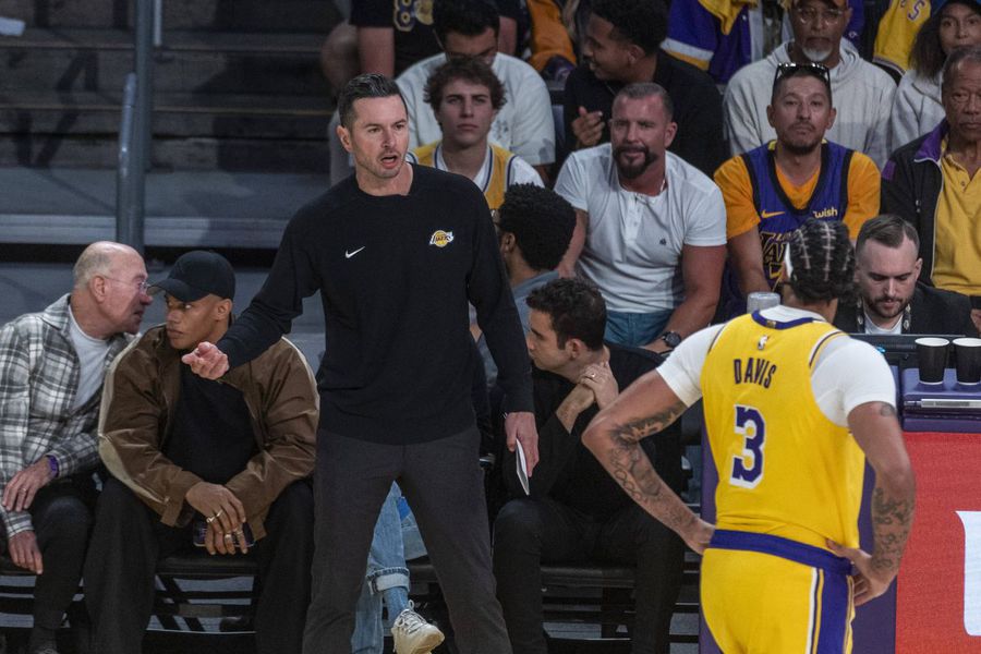 Vești proaste pentru antrenorii lui LA Lakers și Golden State Warriors, în urma incendiilor din Los Angeles: „Mama mea a trebuit să fie evacuată”