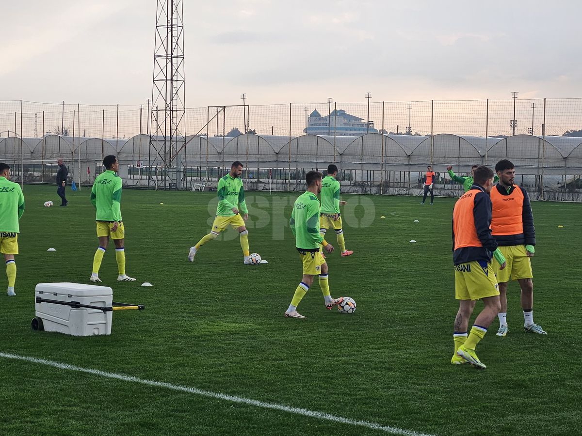 Primul amical al iernii la Petrolul