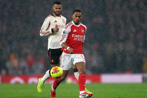 Arsenal - Liverpool, derby în Premier League » Ploaie torențială la Londra