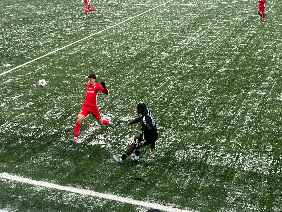 Unirea Slobozia, victorie la scor de tenis, în zăpadă, la primul meci din 2026