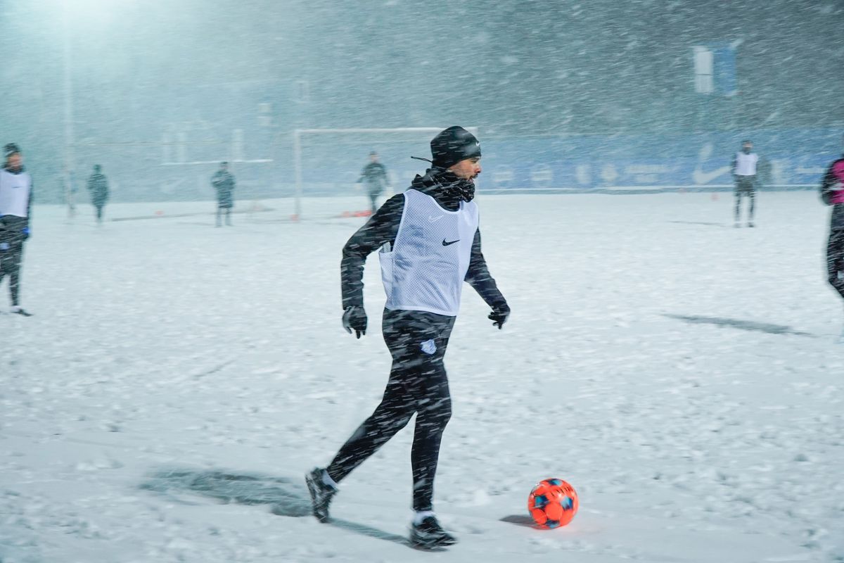 Farul, antrenament în zăpadă