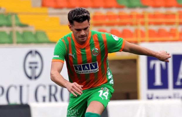 Video cu golul marcat de Ianis Hagi în amicalul cu Metaloglobus