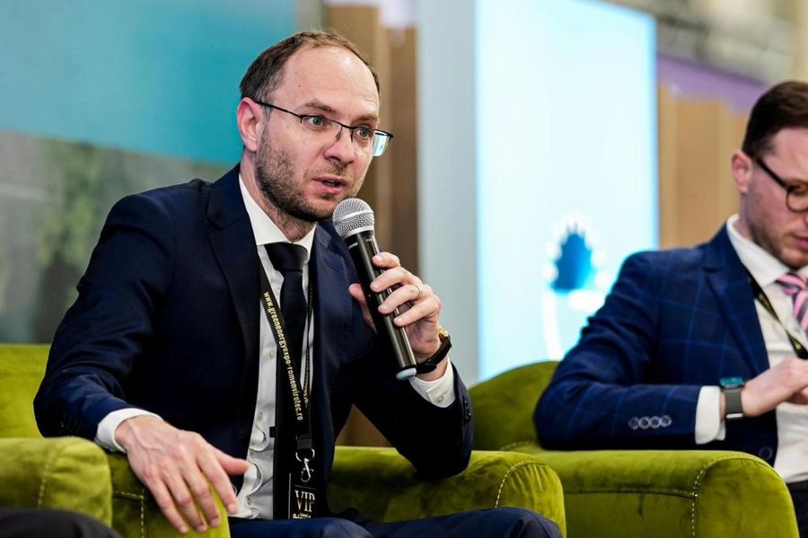 „Orașul are și alte nevoi...” » Primarul din Botoșani respinge reproșurile jucătorilor: „Mi-au cerut un milion de lei”