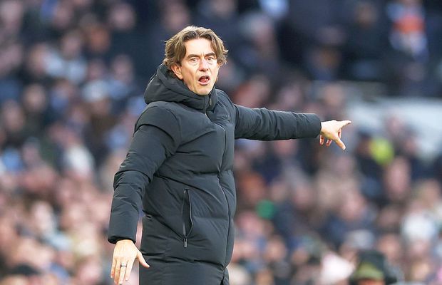 Antrenorul lui Tottenham a băut dintr-un pahar cu sigla marii rivale: „Absolut prostesc!”