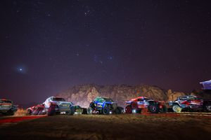 Dacia, pe podium în Raliul Dakar » Câștigătorul din 2025 a abandonat competiția