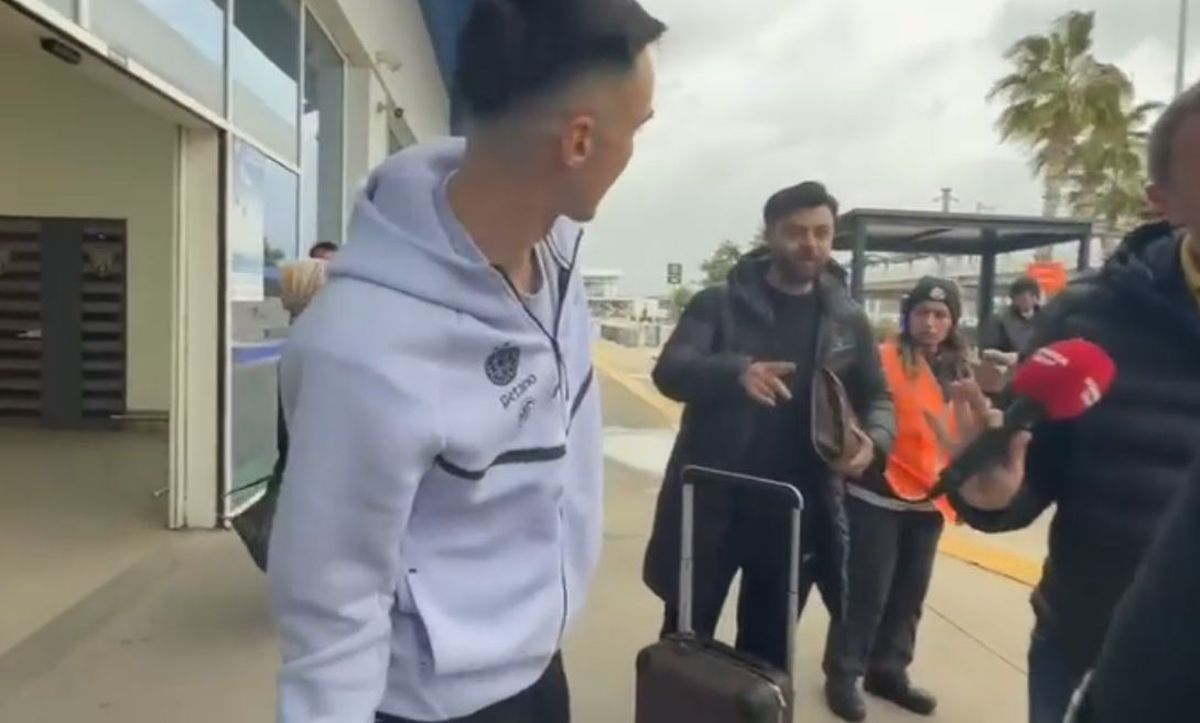 Scandal la plecarea lui Șut din Antalya! Ce a apucat să spună fotbalistul, în timp ce un reporter român era bruscat de polițiști