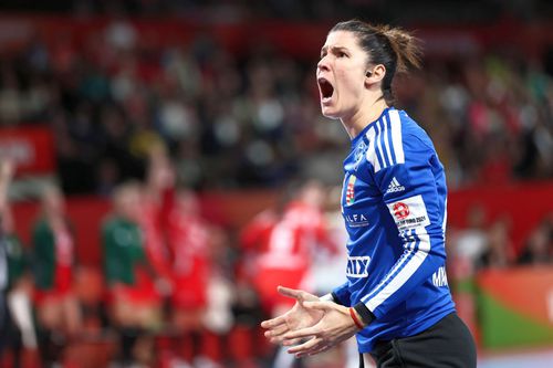 EXCLUSIV Și-au luat portar de Liga Campionilor și își fac echipă de top! » A semnat pe două sezoane în Liga Florilor