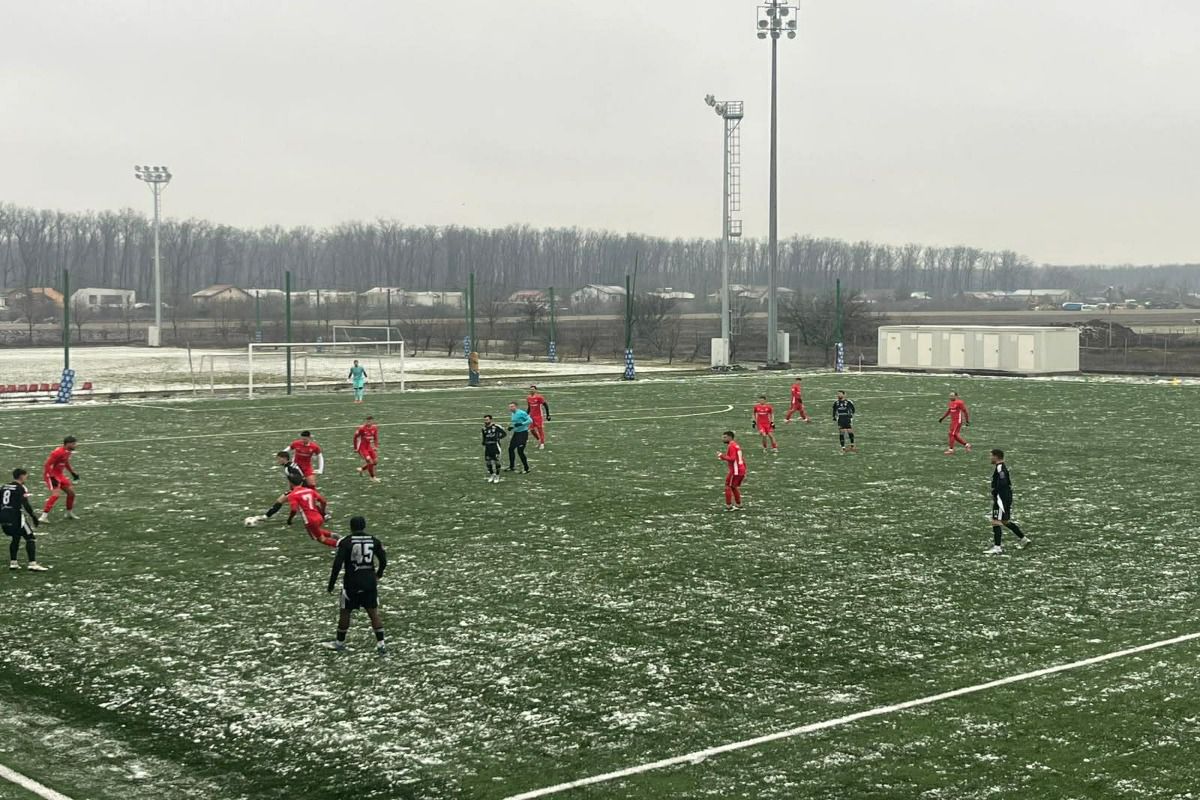 Unirea Slobozia, victorie la scor de tenis, în zăpadă, la primul meci din 2026